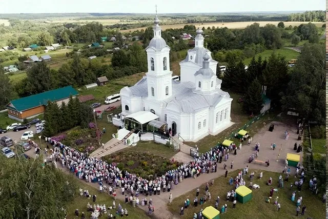 29 апреля приглашаем всех желающих принять участие в субботнике в храме в честь Успения Пресвятой Богородицы в с. Бортсурманы