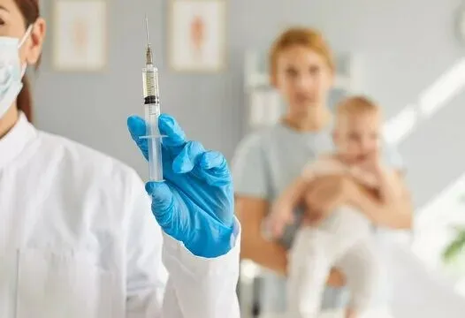 Почему важно начинать вакцинацию ребенка после рождения