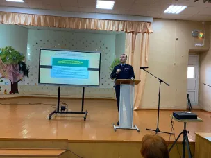 Сотрудники полиции приняли участие в семинаре – совещании по вопросам семейного воспитания